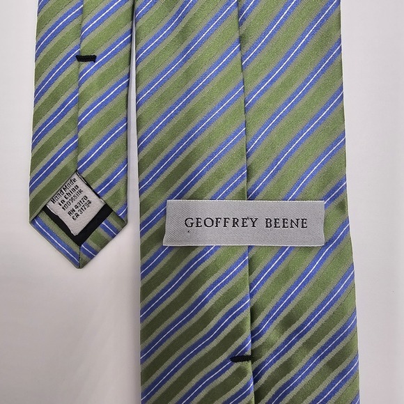 Geoffrey Beene Silk Tie Green Blue‎ Diagonal Stripe Pattern Men's Dress... - Picture 3 of 3
